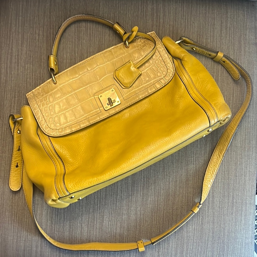Prelove MCM Croc 🐊 Mustard Handbag/Crossbody